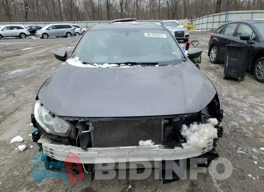 19XFC2F57GE068362 Photo# 5