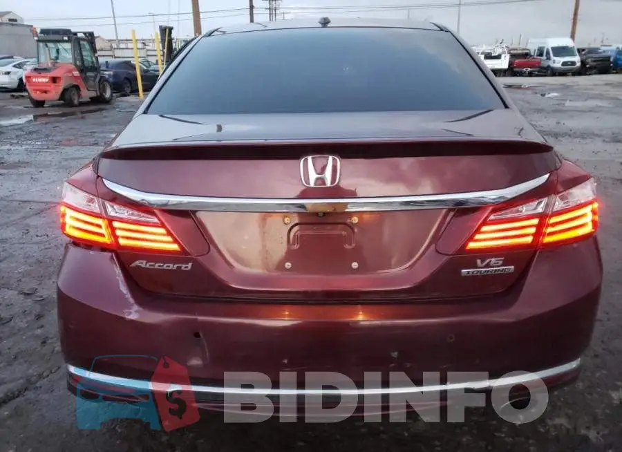 1HGCR3F95GA031793 Photo# 6