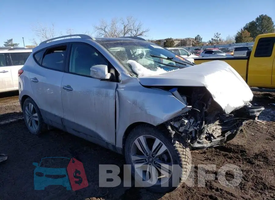 KM8JUCAG3FU988507 Photo# 4
