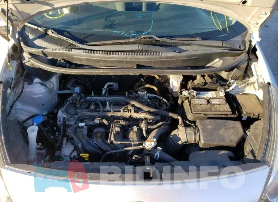 KNADM4A36G6694977 Photo# 7