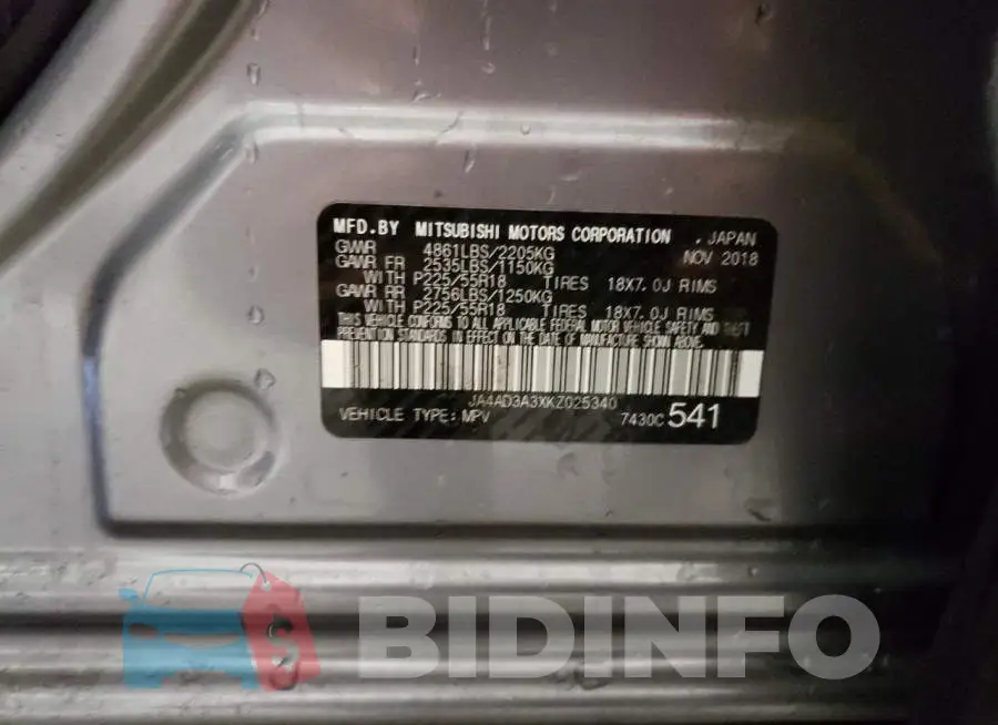 JA4AD3A3XKZ025340 Photo# 13