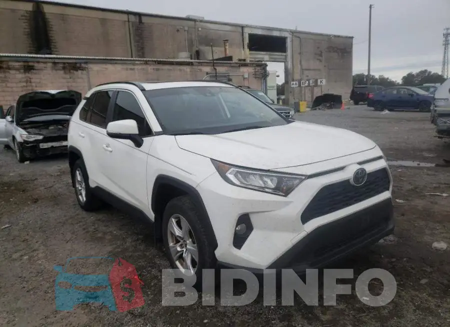 JTMW1RFV2KD005954 Photo# 1