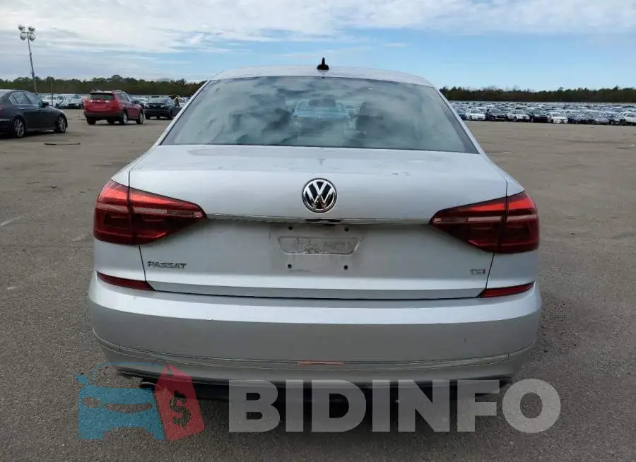 1VWDT7A34HC007437 Photo# 6