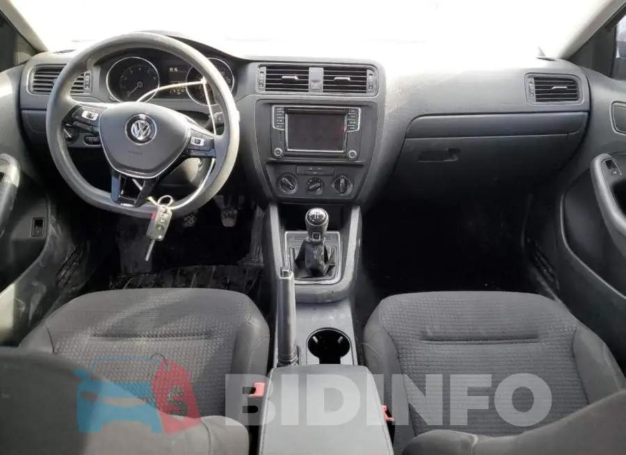 3VW167AJ2GM291205 Photo# 8