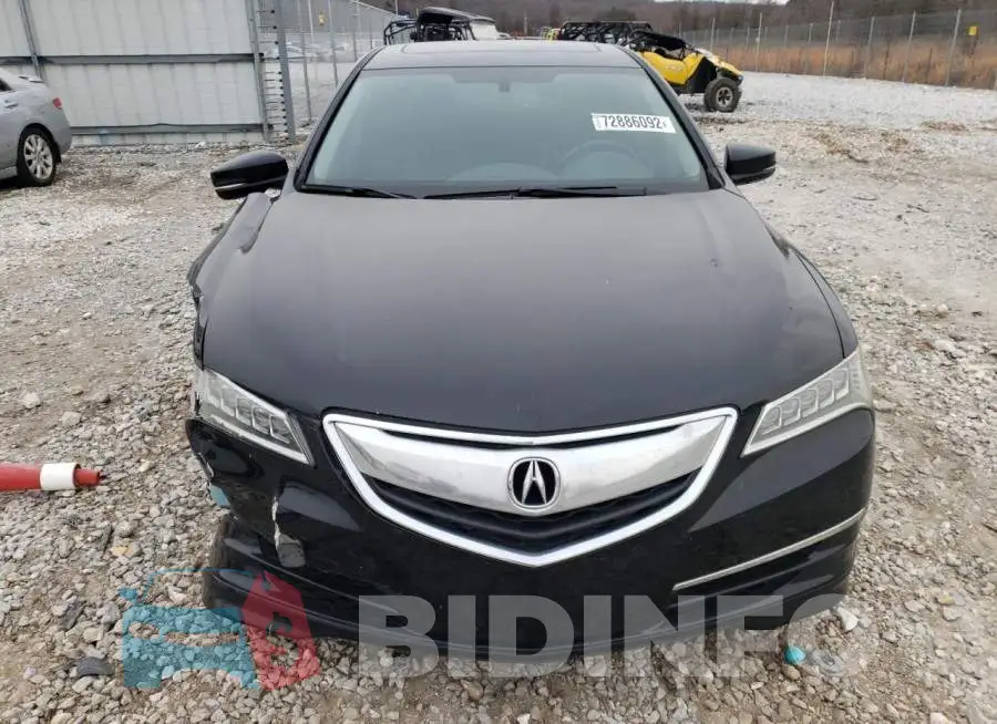 19UUB1F37GA015233 Photo# 5