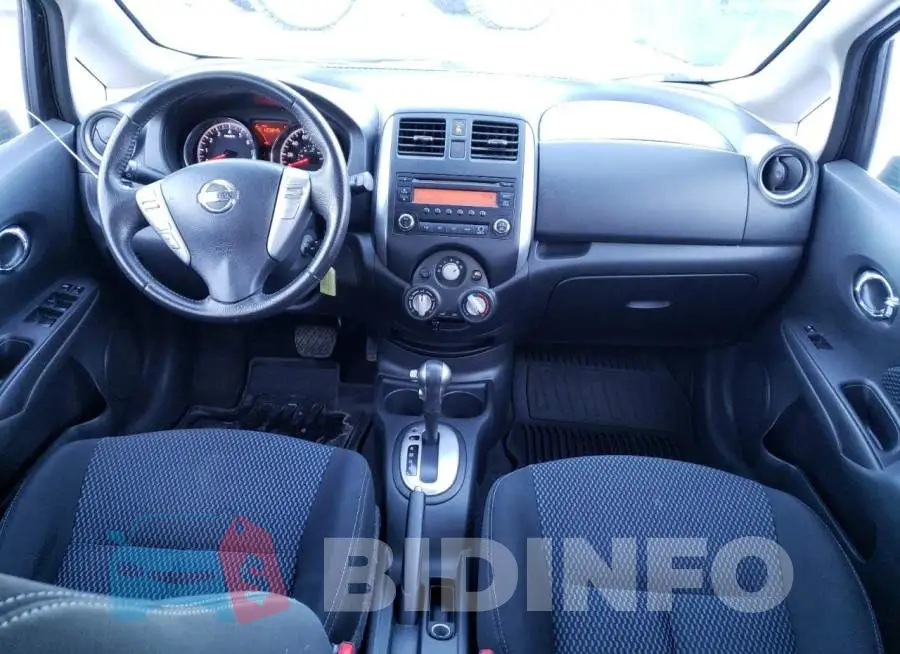 3N1CE2CP0EL391523 Photo# 8