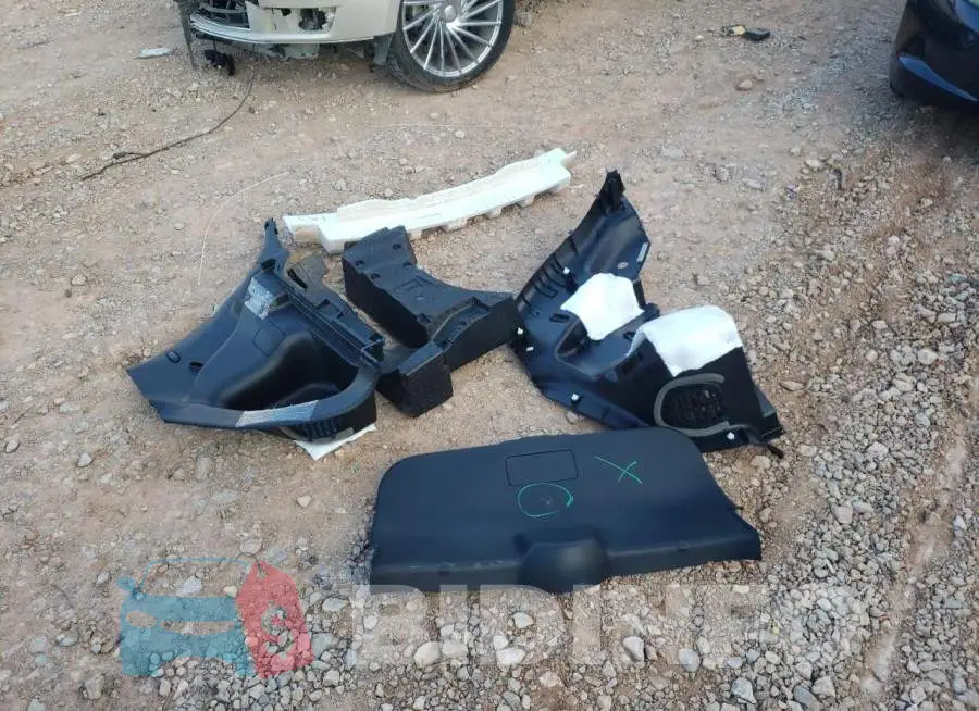 JN8AF5MV6HT751785 Photo# 13