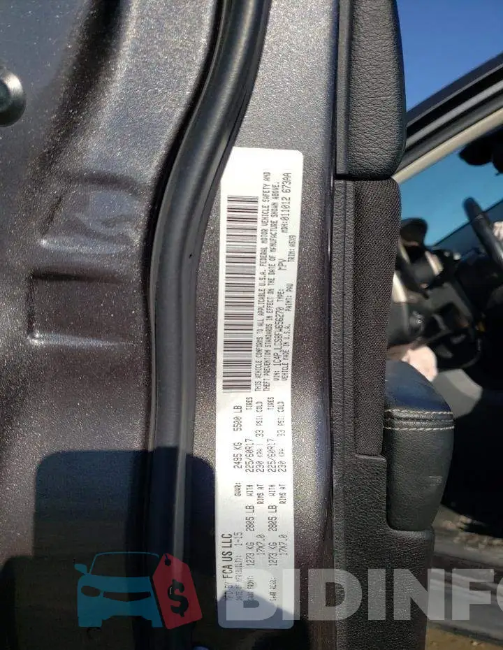 1C4PJLCS8FW656270 Photo# 12