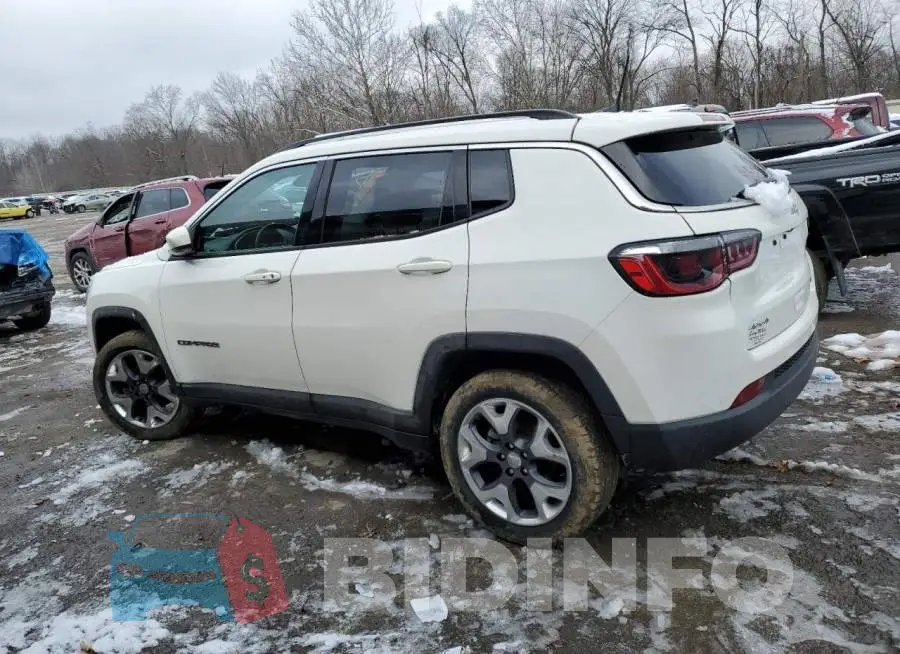 3C4NJDCB3LT125752 Photo# 2