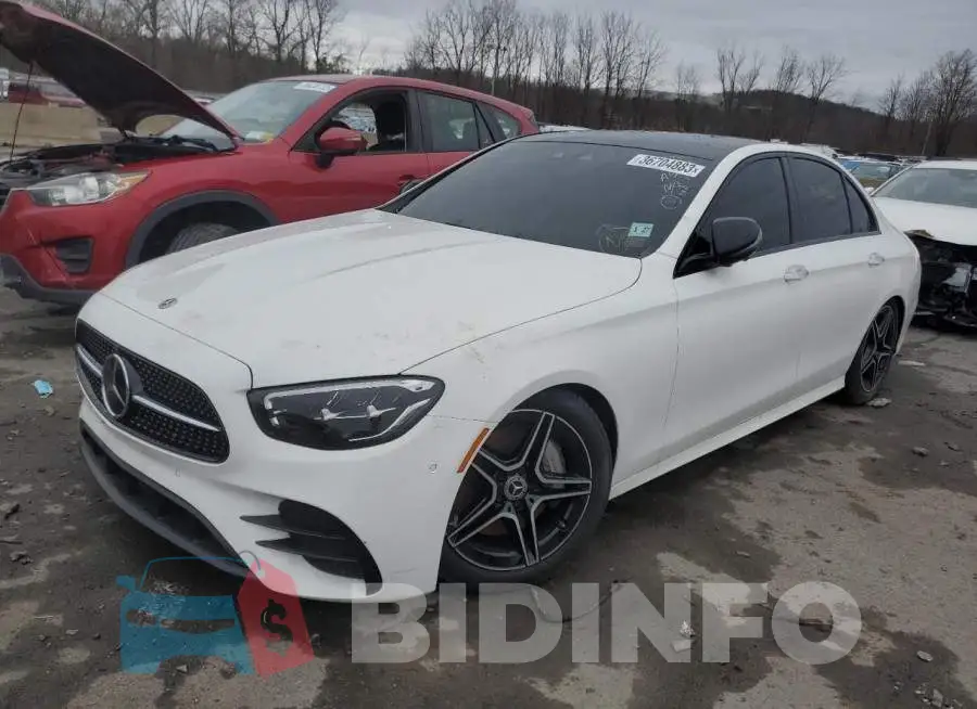 W1KZF8EB2MB005232 Photo# 1