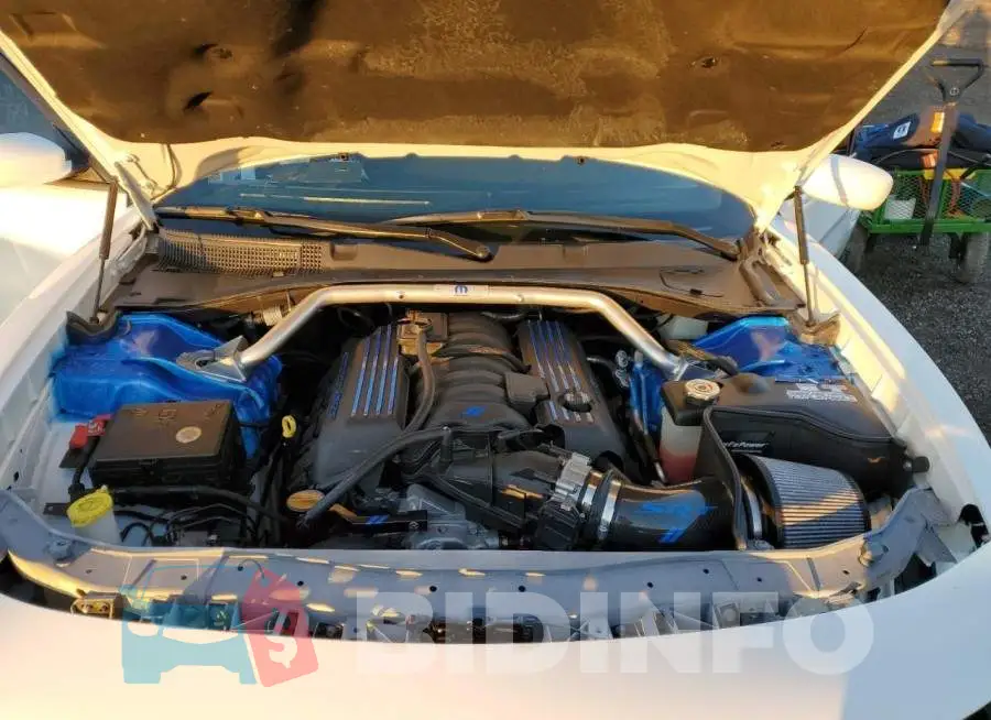 2C3CDXGJ8MH579222 Photo# 11