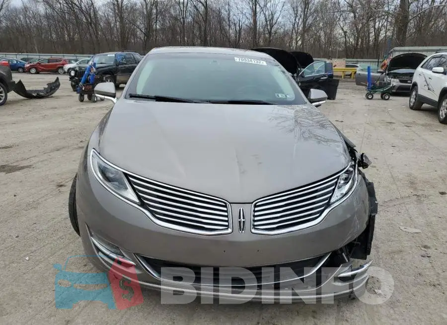 3LN6L2J95GR631827 Photo# 5