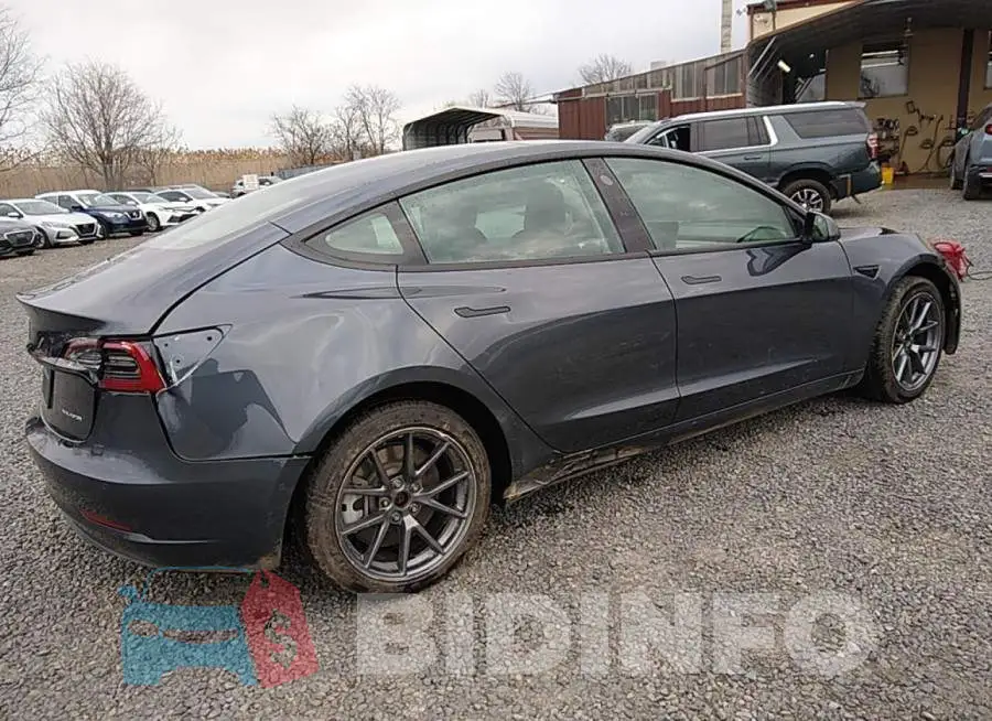 5YJ3E1EB3NF129146 Photo# 4