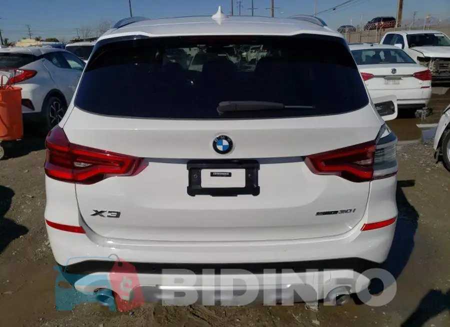 5UXTY3C09LLU69897 Photo# 6