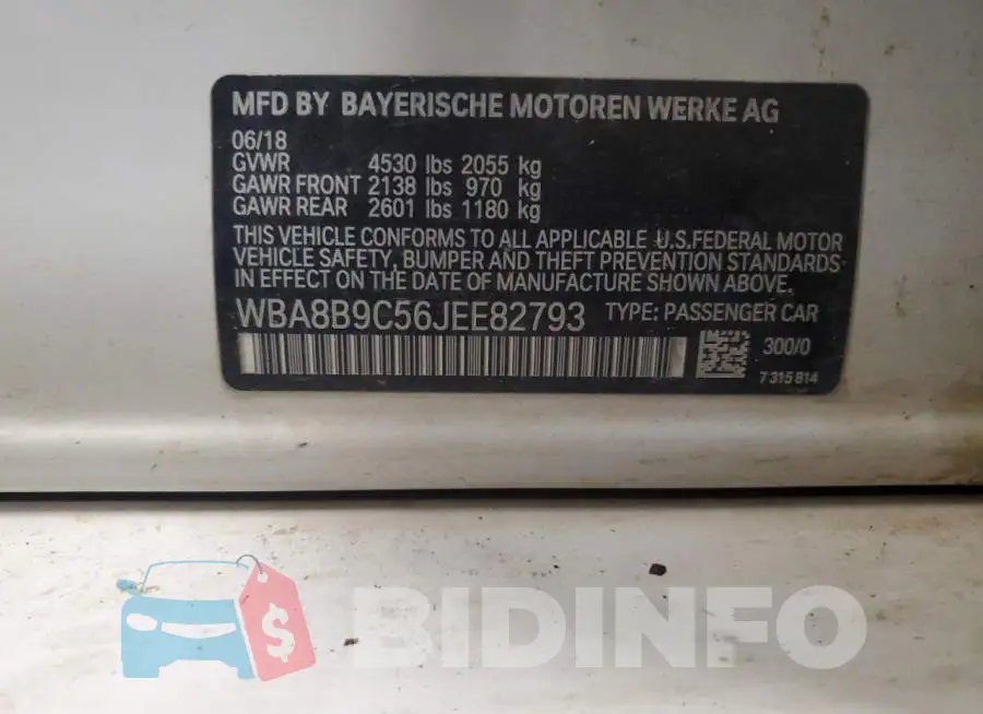 WBA8B9C56JEE82793 Photo# 12