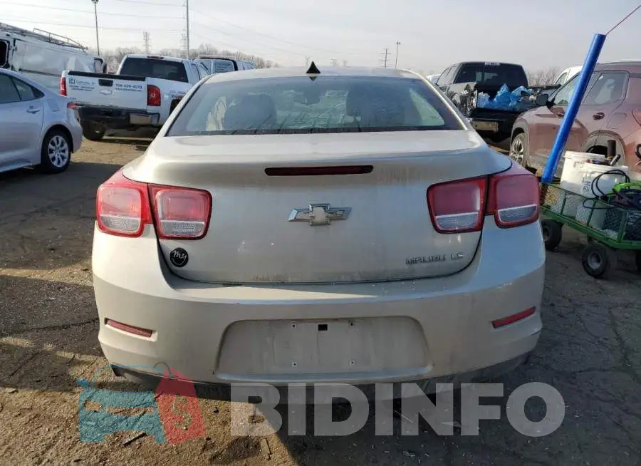 1G11B5SL4EF110663 Photo# 6