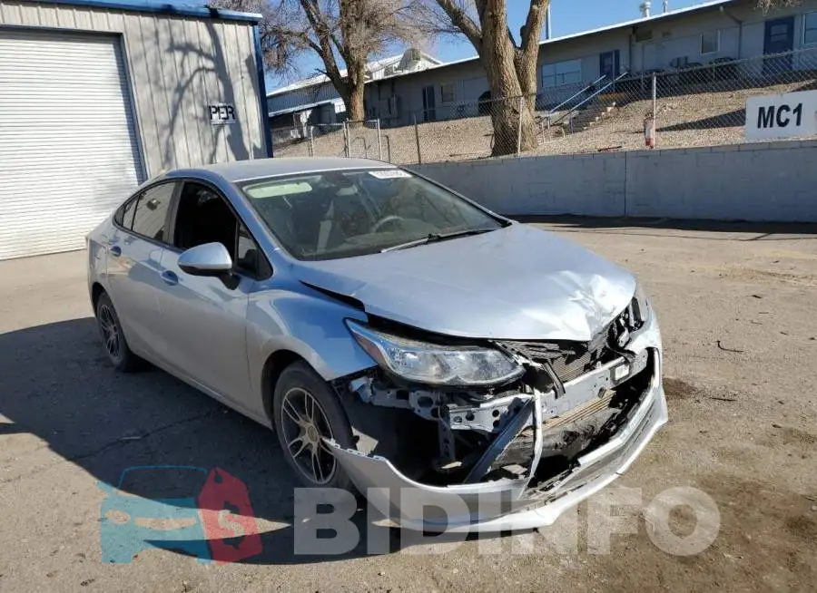 1G1BC5SM2J7122289 Photo# 4