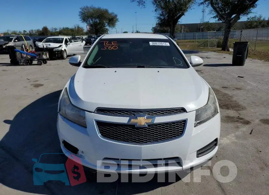 1G1PC5SB2E7160664 Photo# 5