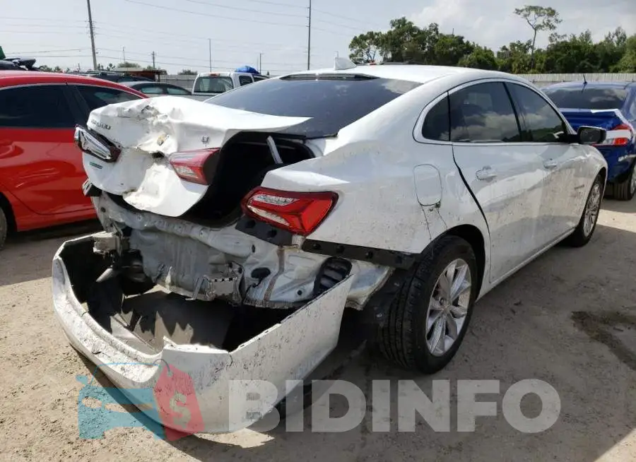 1G1ZD5ST1LF070827 Photo# 4