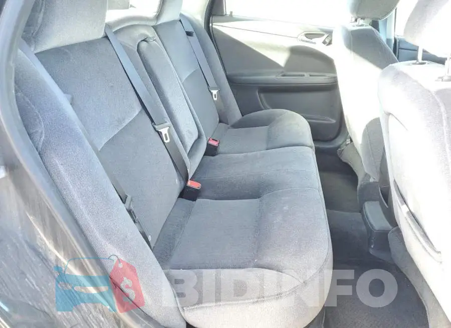 2G1WB5E30E1101824 Photo# 6