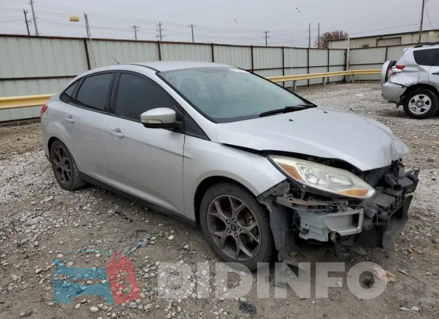 1FADP3F2XEL406516 Photo# 4