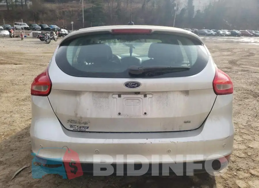 1FADP3K25GL332995 Photo# 6