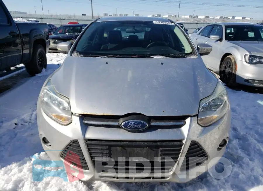 1FADP3N23EL370783 Photo# 5