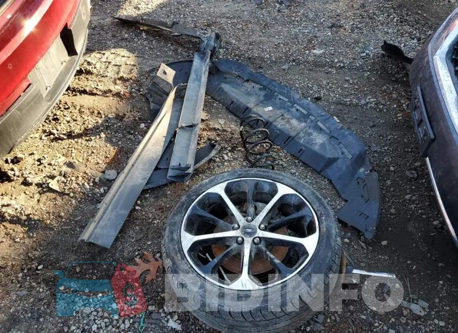 1FAHP2E81EG181428 Photo# 12