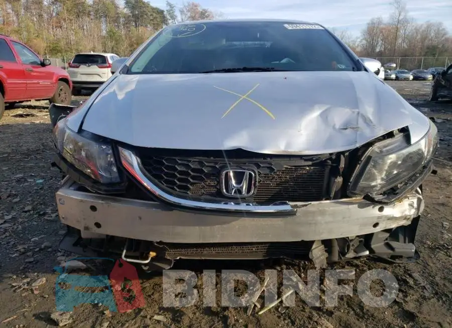 19XFB2F50FE200184 Photo# 5