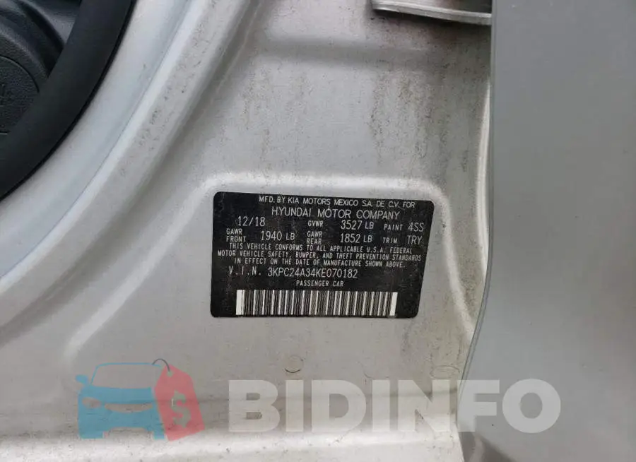 3KPC24A34KE070182 Photo# 10