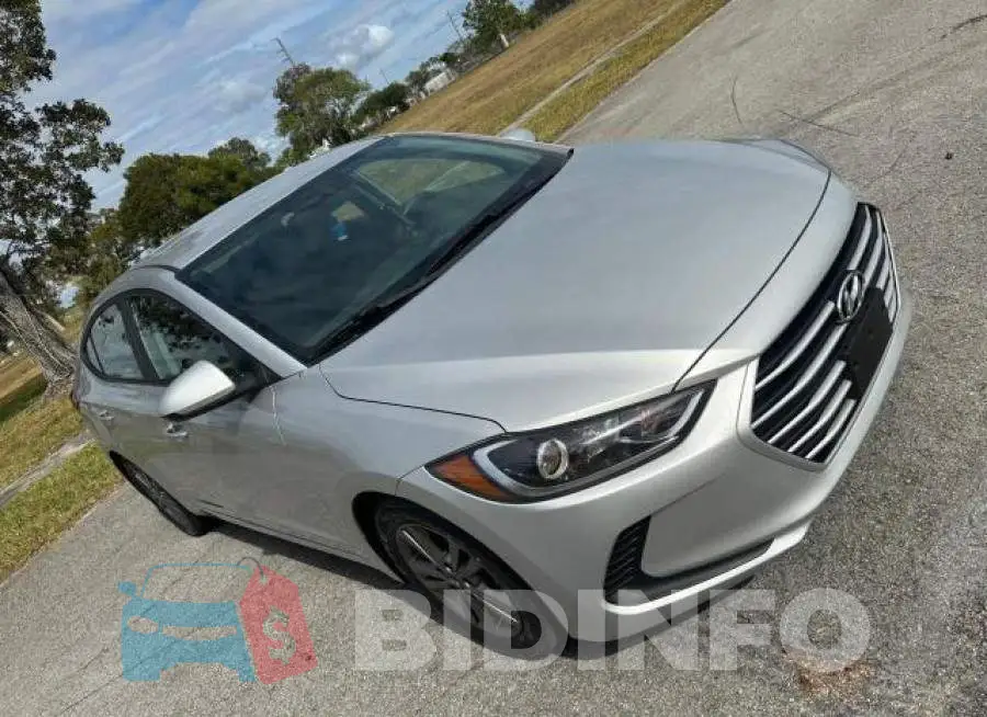5NPD84LF8JH226275 Photo# 1