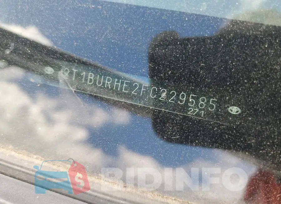 2T1BURHE2FC229585 Photo# 12