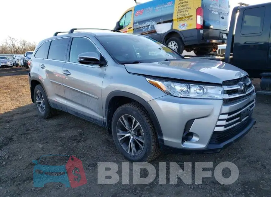5TDBZRFH2KS922852 Photo# 4