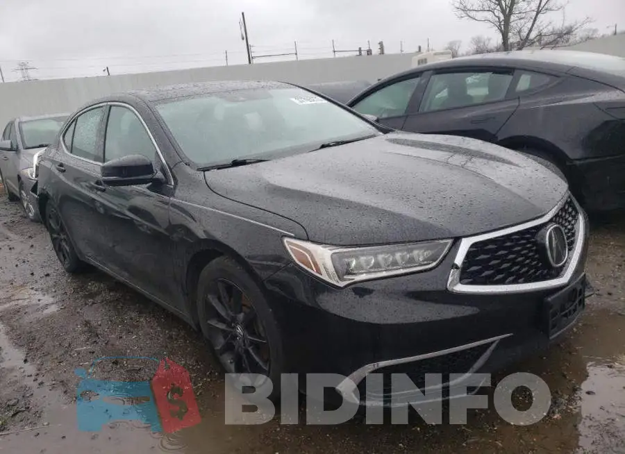 19UUB2F37JA004875 Photo# 4