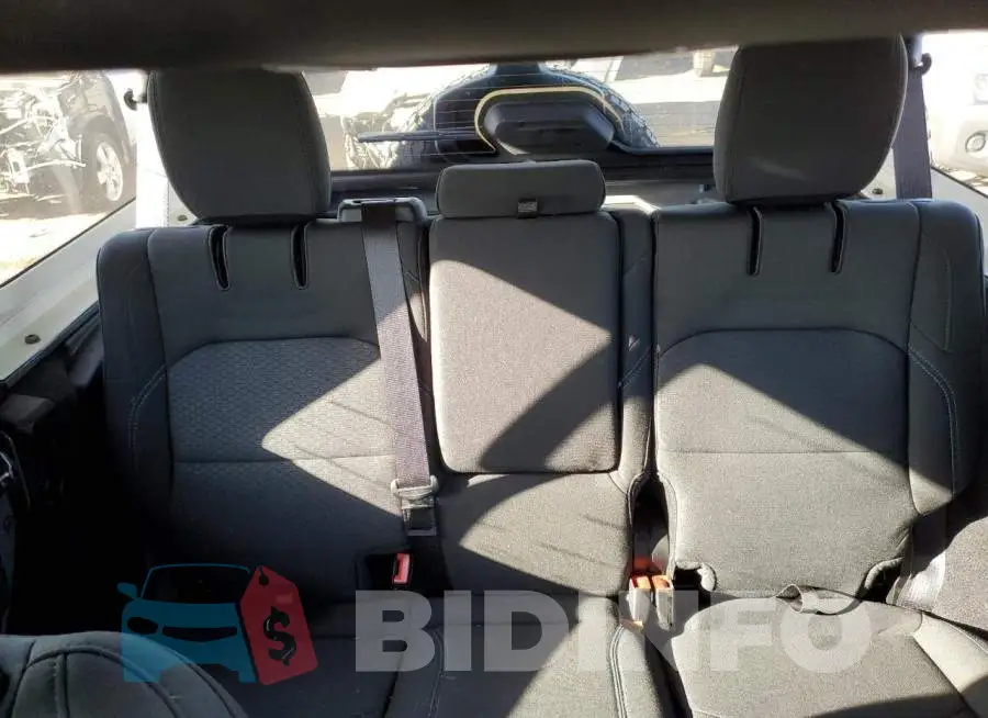 1C4JJXR68NW100787 Photo# 10