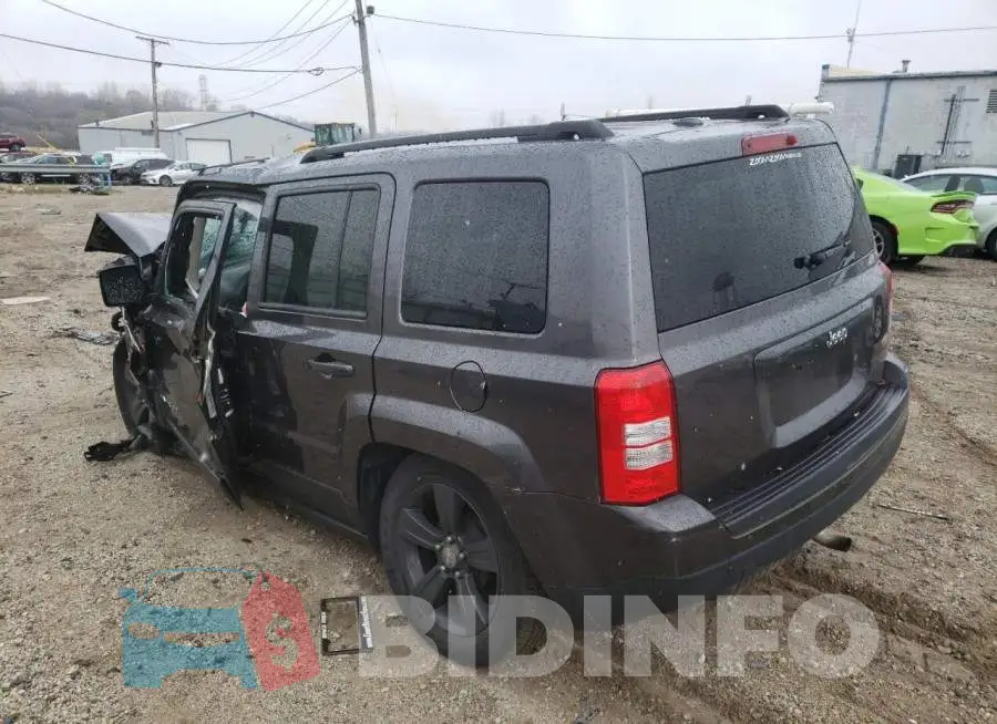 1C4NJPFB5ED905855 Photo# 2