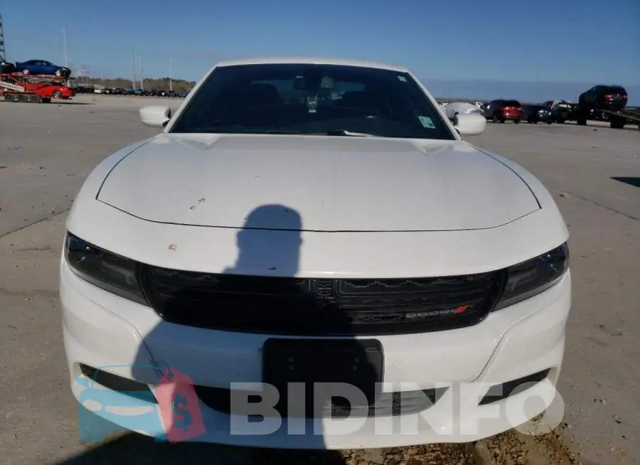 2C3CDXHG3JH124812 Photo# 5