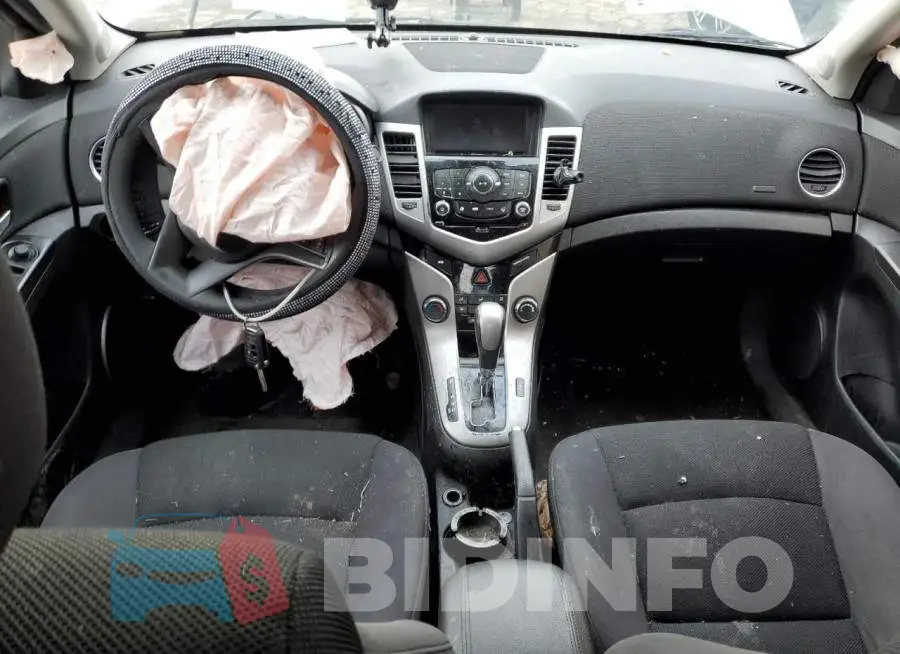 1G1PE5SB2G7184167 Photo# 8