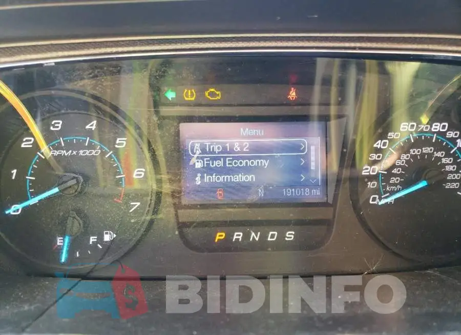 1FAHP2D8XFG153792 Photo# 9