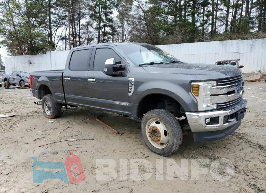 1FT7W2BT0JEB26329 Photo# 4