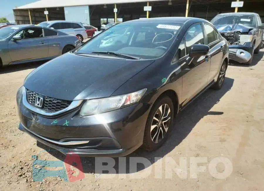 19XFB2F83EE251574 Photo# 2