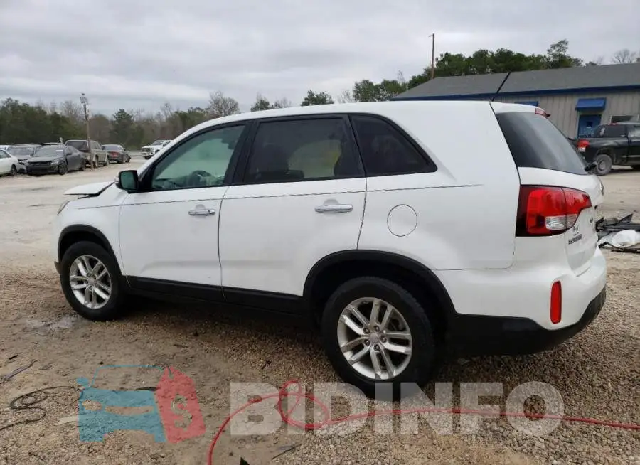 5XYKT3A68FG643073 Photo# 2