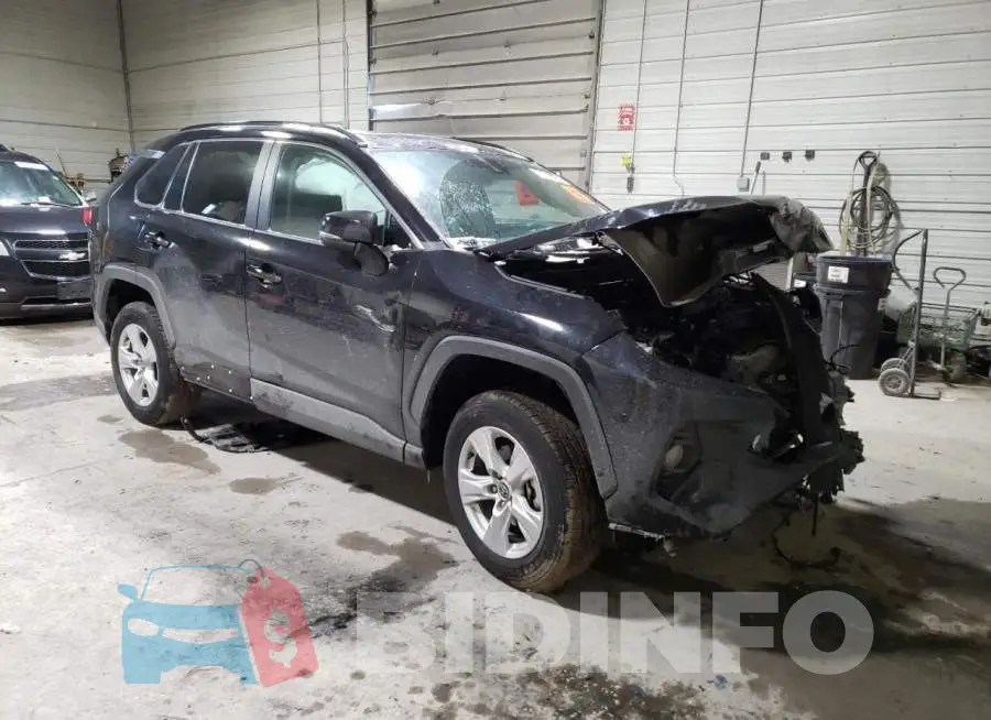 2T3P1RFV3MC215717 Photo# 4