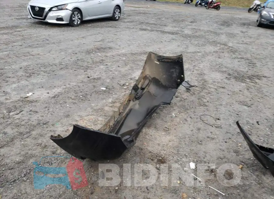 19UDE2F36HA006778 Photo# 12