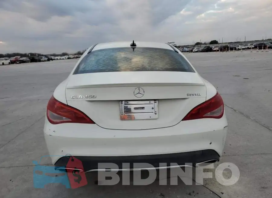 WDDSJ4EB8JN580082 Photo# 6