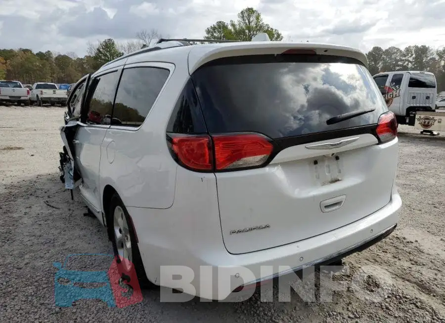 2C4RC1EG6HR722472 Photo# 3