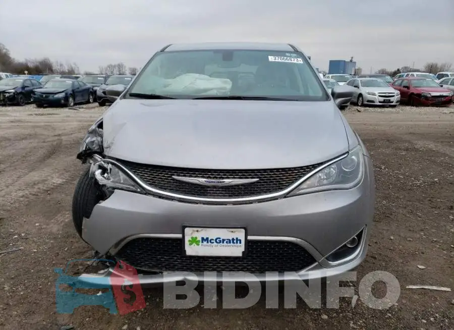 2C4RC1FGXLR247920 Photo# 5