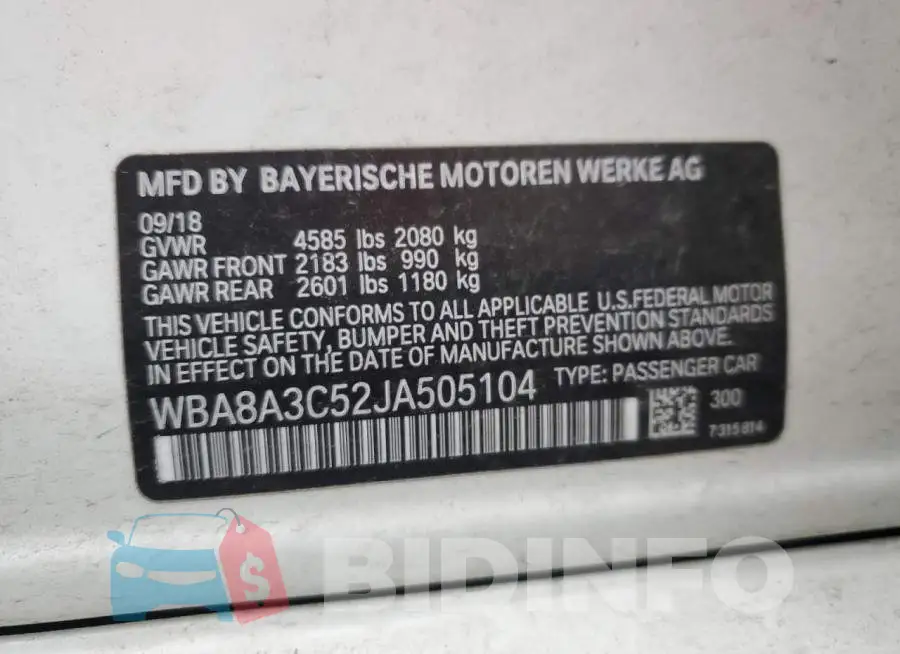WBA8A3C52JA505104 Photo# 13