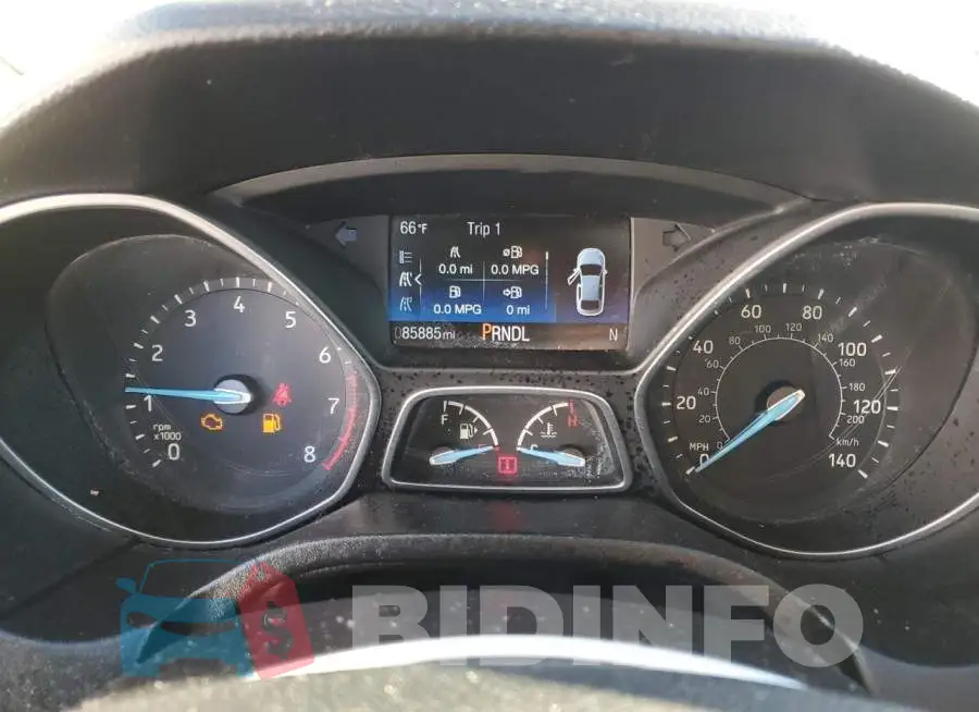 1FADP3F2XJL218427 Photo# 9