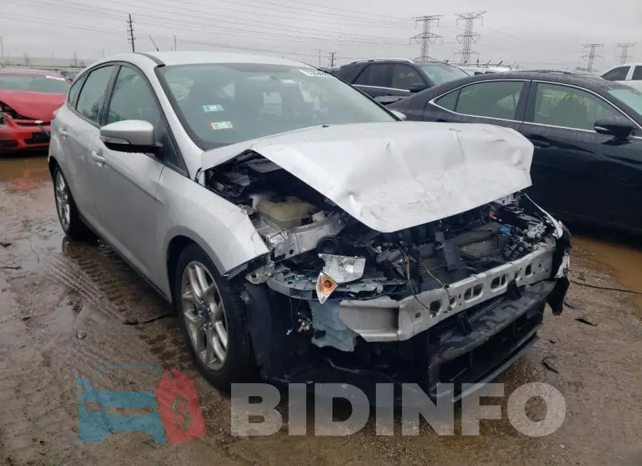 1FADP3K24FL378820 Photo# 4